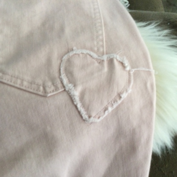 Like New Pink Skinny Jeans - Picture 6 of 12